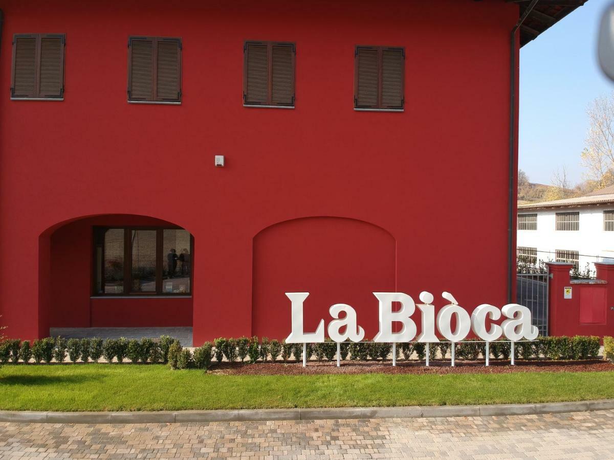 Agriturismo La Bioca Castiglione Falletto Bagian luar foto